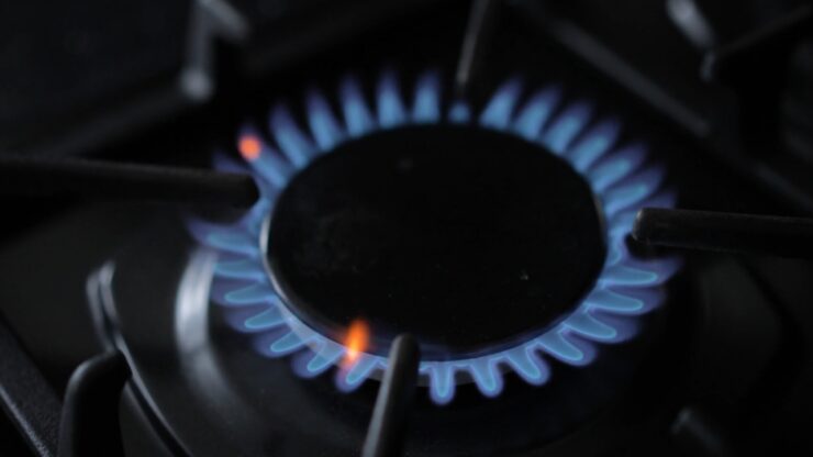 How to Stop a Pressure Cooker from Burning on the Bottom